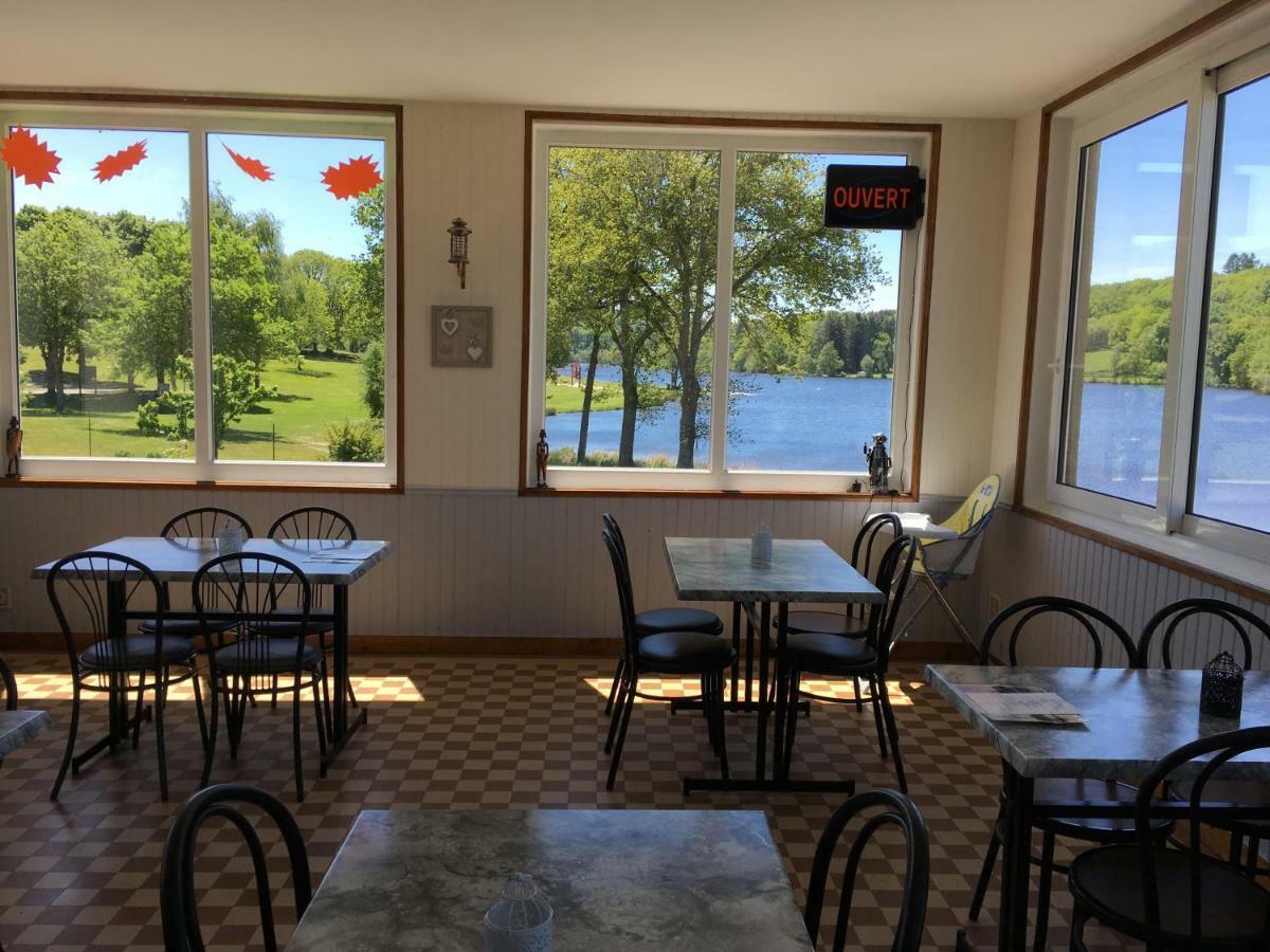 Bar Le Lac Bessines-sur-Gartempe Exterior foto